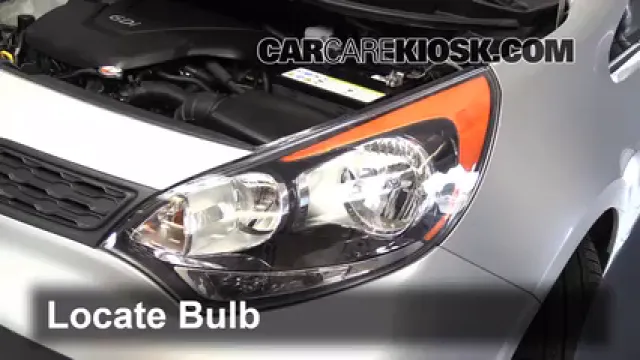 2012 Kia Rio5 LX 1.6L 4 Cyl. Éclairage Feu clignotant avant (remplacer l'ampoule)